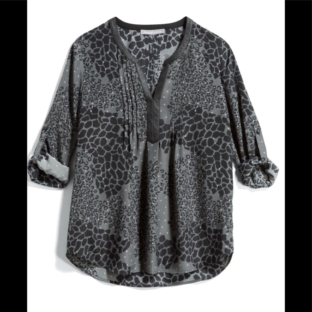 Daniel Rainn Animal Print Long Sleeve Blouse